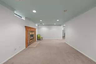 4327 Abbott Ave S, Minneapolis, MN 55410 - Photo 33