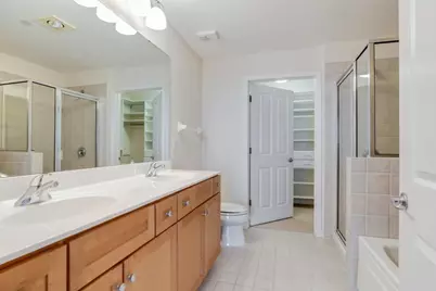 500 E Grant Street #2207, Minneapolis, MN 55404 - Photo 13