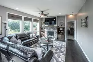 18156 Icon Ct, Lakeville, MN 55044 - Photo 15