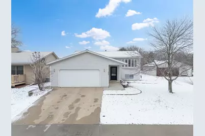 1573 8 1/2 Street SE, Rochester, MN 55904 - Photo 1