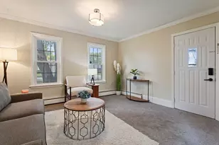 1467 County Rd B E, Maplewood, MN 55109 - Photo 3