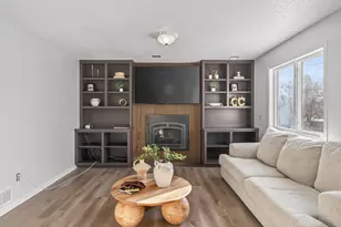 14430 Woodbridge Ln, Savage, MN 55378 - Photo 3