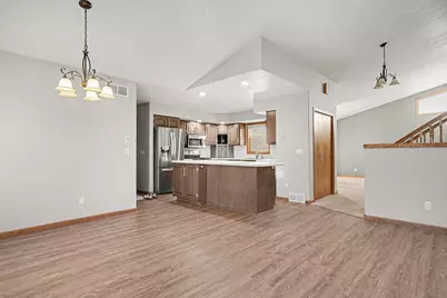 301 E Christensen Drive, Luverne, MN 56156 - Photo 9