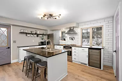 521 Willard Street W, Stillwater, MN 55082 - Photo 9