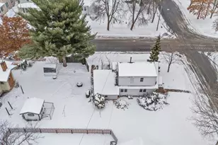 101 S 8th St, River Falls, WI 54022 - Photo 21