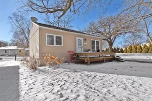 716 8th Ave NE, Waseca, MN 56093 - Photo 3