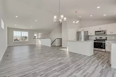 4739 8th Street Loop NE, Saint Cloud, MN 56304 - Photo 9