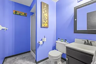 4040 Maureen Dr NE, Columbia Heights, MN 55421 - Photo 11