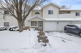 4040 Maureen Dr NE, Columbia Heights, MN 55421 - Photo 17
