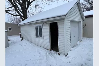 303 1st Street NE, Wadena, MN 56482 - Photo 3