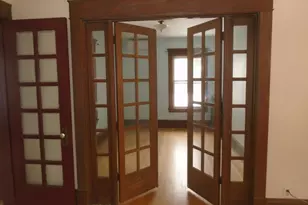 1048 Linwood Ave, Saint Paul, MN 55105 - Photo 5