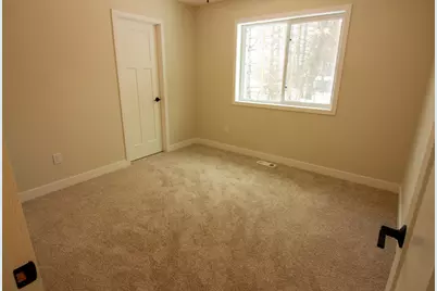 1105 2nd Street SE, Faribault, MN 55021 - Photo 13