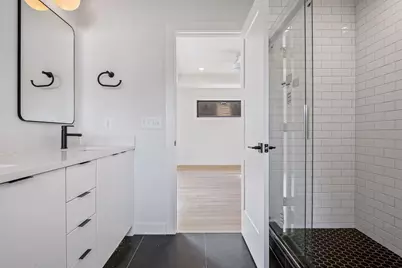 5829 Vincent Avenue S, Minneapolis, MN 55410 - Photo 27