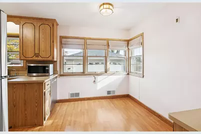 7539 17th Avenue S, Richfield, MN 55423 - Photo 9