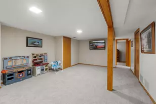 8800 10th Ave S, Bloomington, MN 55420 - Photo 43