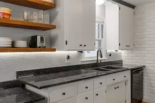 8800 10th Ave S, Bloomington, MN 55420 - Photo 23