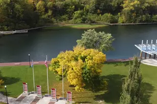 1733 Oak creek pass, Chaska, MN 55318 - Photo 41