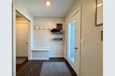 301 Dale Street SW, Hutchinson, MN 55350 - Photo 21