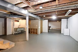 301 Dale St SW, Hutchinson, MN 55350 - Photo 39