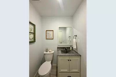 301 Dale Street SW, Hutchinson, MN 55350 - Photo 13