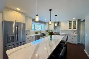 301 Dale St SW, Hutchinson, MN 55350 - Photo 5