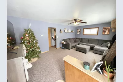 519 N Van Buren Avenue, Springfield, MN 56087 - Photo 5