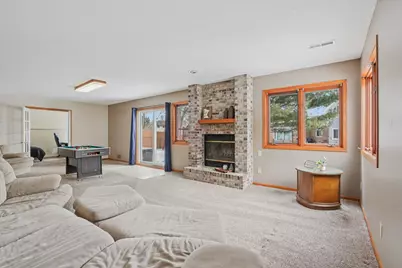 2212 Ariel Street N, North Saint Paul, MN 55109 - Photo 29