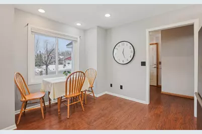 2212 Ariel Street N, North Saint Paul, MN 55109 - Photo 15