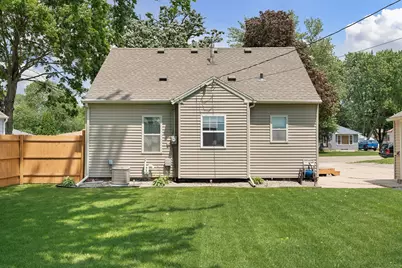 221 E Park Street, Owatonna, MN 55060 - Photo 25