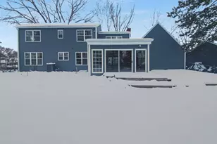 8906 138th Street Ct, Apple Valley, MN 55124 - Photo 5