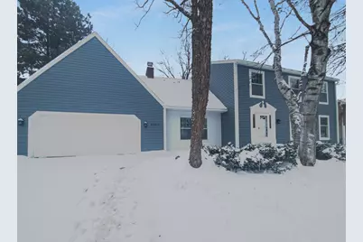 8906 138th Street Court, Apple Valley, MN 55124 - Photo 7