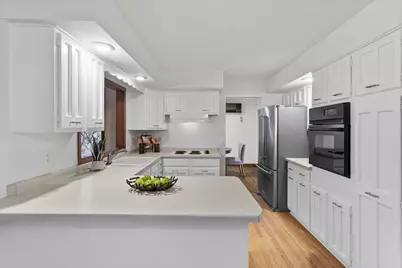 2404 Hayes Court, Burnsville, MN 55337 - Photo 5