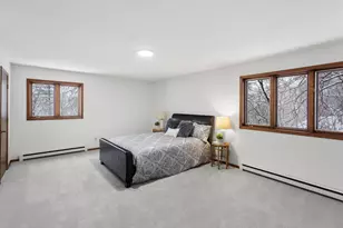 2404 Hayes Ct, Burnsville, MN 55337 - Photo 9