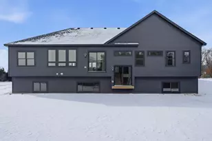 906 Acorn Ct, Kinnickinnic Twp, WI 54016 - Photo 5