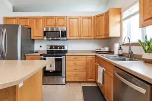 4723 Clock Tower Ln S, Fargo, ND 58104 - Photo 5