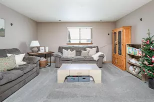 4723 Clock Tower Ln S, Fargo, ND 58104 - Photo 17