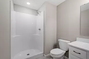 4724 5th St NE, Saint Cloud, MN 56304 - Photo 13