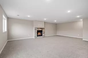 4724 5th St NE, Saint Cloud, MN 56304 - Photo 11