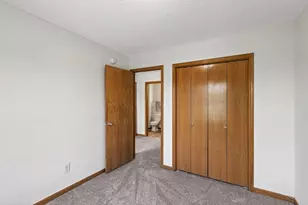 20061 Highview Ave, Lakeville, MN 55044 - Photo 27