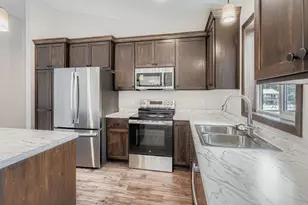 510 Lois Ln, Lino Lakes, MN 55014 - Photo 11