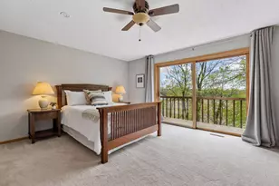 1731 Oakways St, Minnetonka, MN 55391 - Photo 35