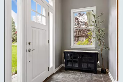 1731 Oakways Street, Minnetonka, MN 55391 - Photo 9