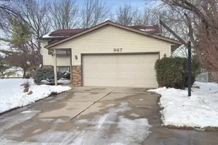 967 Chalet Dr NW, Rochester, MN 55901 - Photo 23