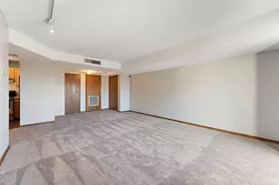 311 Pleasant Ave, Saint Paul, MN 55102 - Photo 11