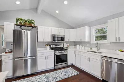 1504 Traymore Road, Hopkins, MN 55305 - Photo 7