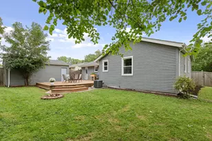 1504 Traymore Rd, Hopkins, MN 55305 - Photo 35