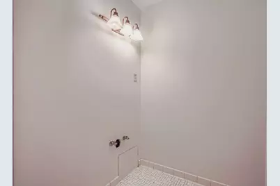 1912 Dupont Avenue S #407, Minneapolis, MN 55403 - Photo 11