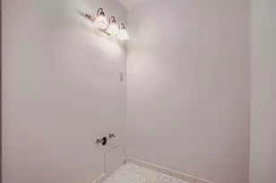 1912 Dupont Ave S, Minneapolis, MN 55403 - Photo 11