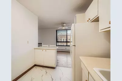 1912 Dupont Avenue S #407, Minneapolis, MN 55403 - Photo 5