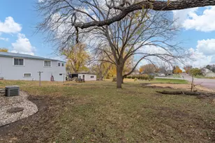 606 Smith St NE, Mapleton, MN 56065 - Photo 31